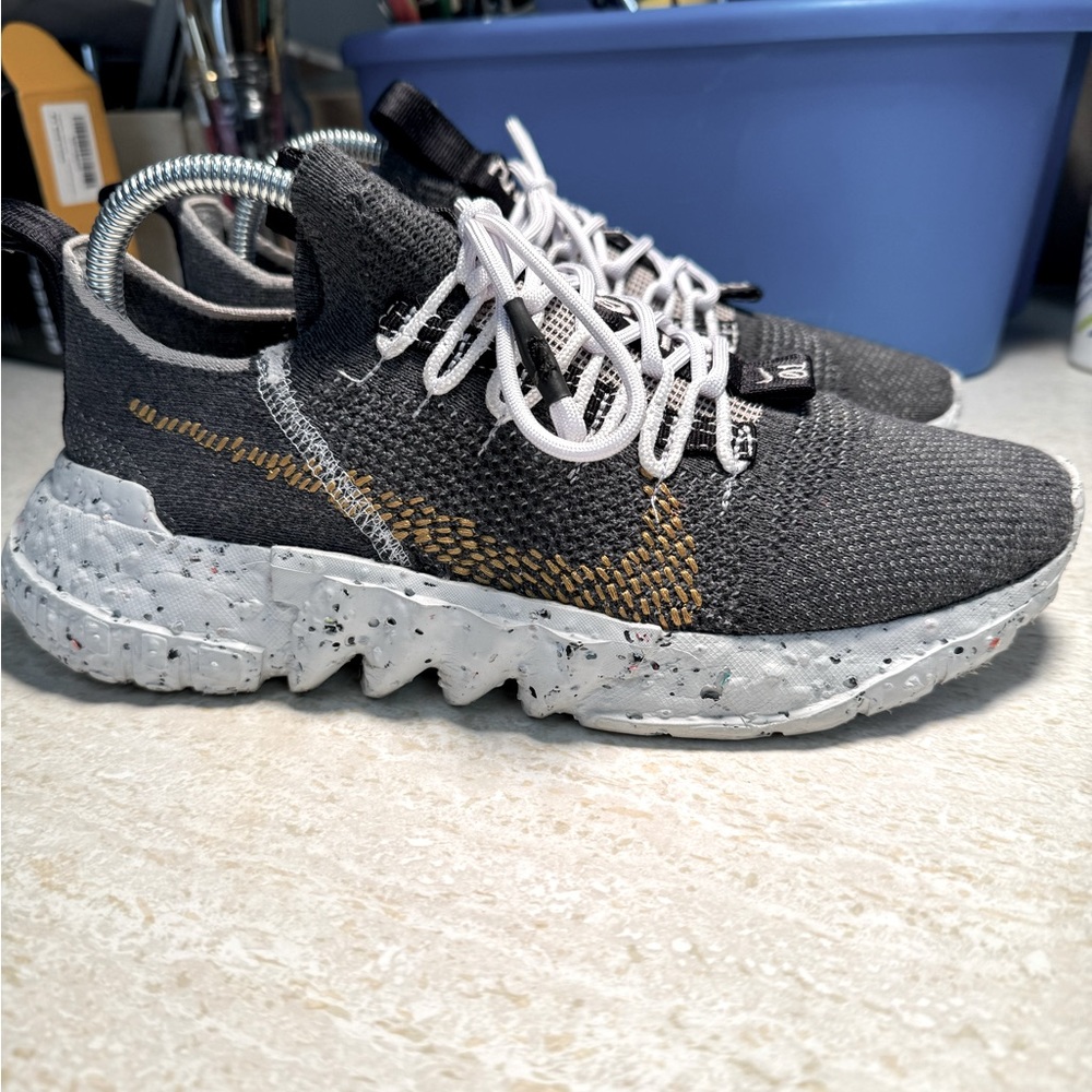 Nike Space Hippie 01 size 7.5 EUC